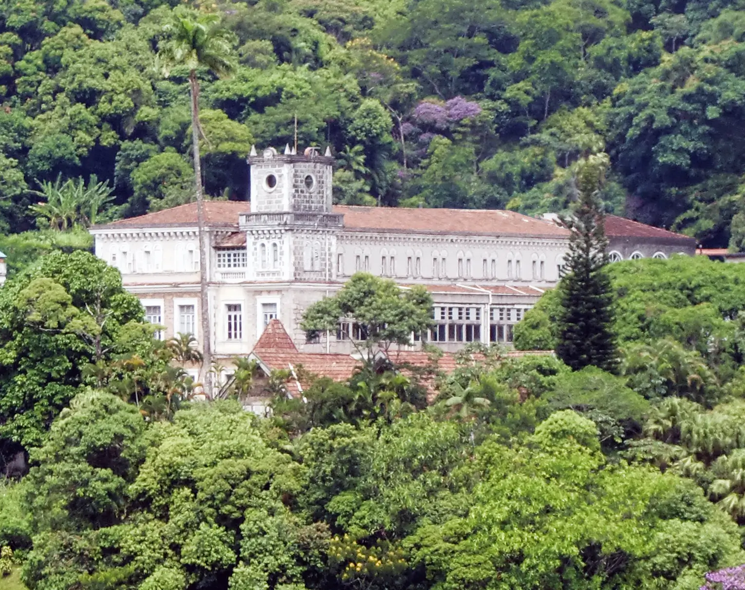 O Castelo seen across the valley