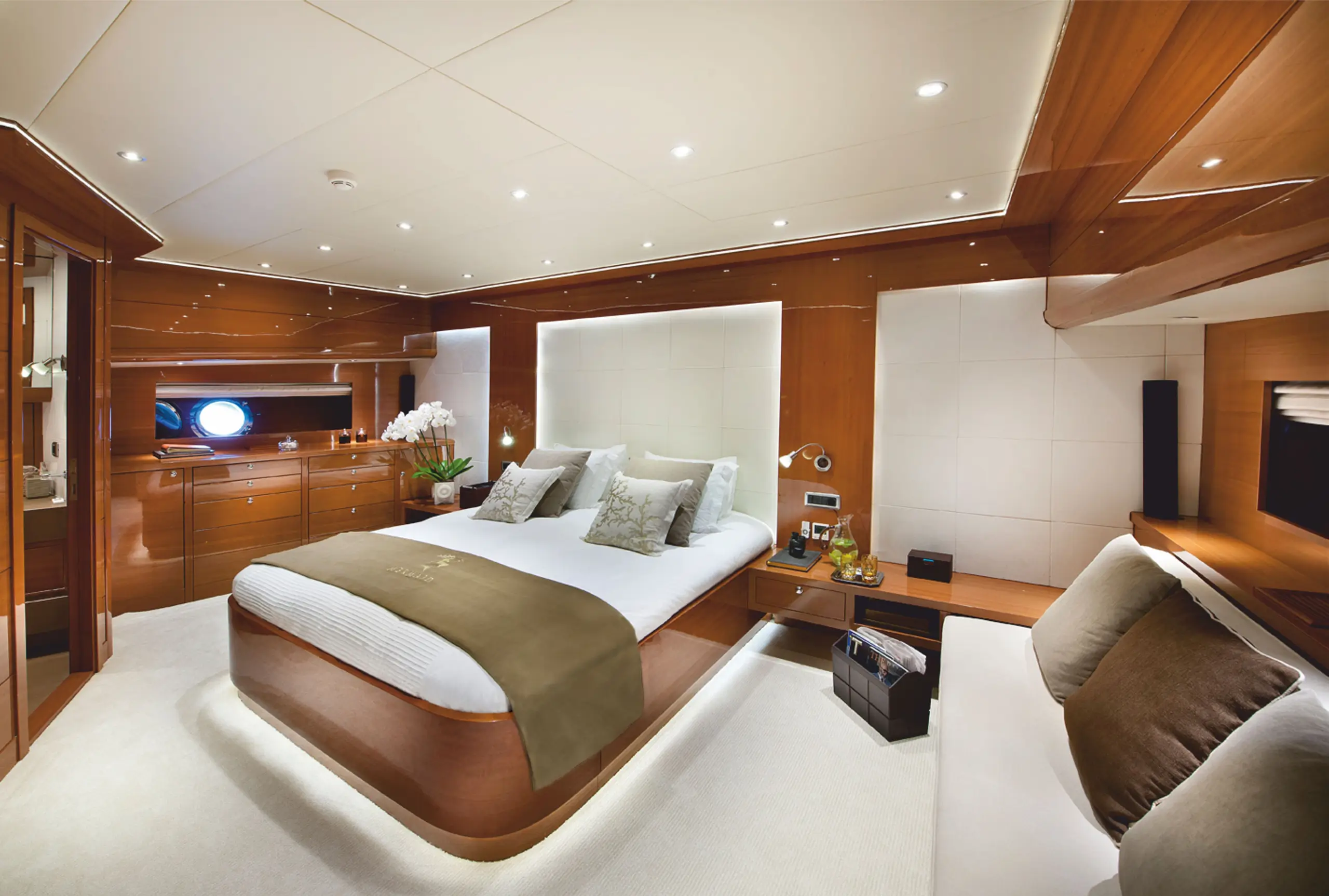 Private room at M/Y MERMAID