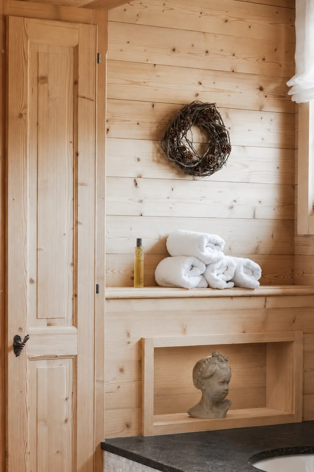 Private room at Chalet Cœur des Alpes